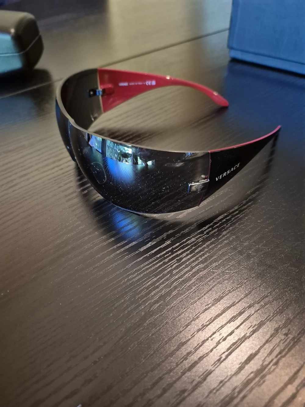 Versace Black Shield Sunglasses with Red Inner Trim - Picture 3 of 7